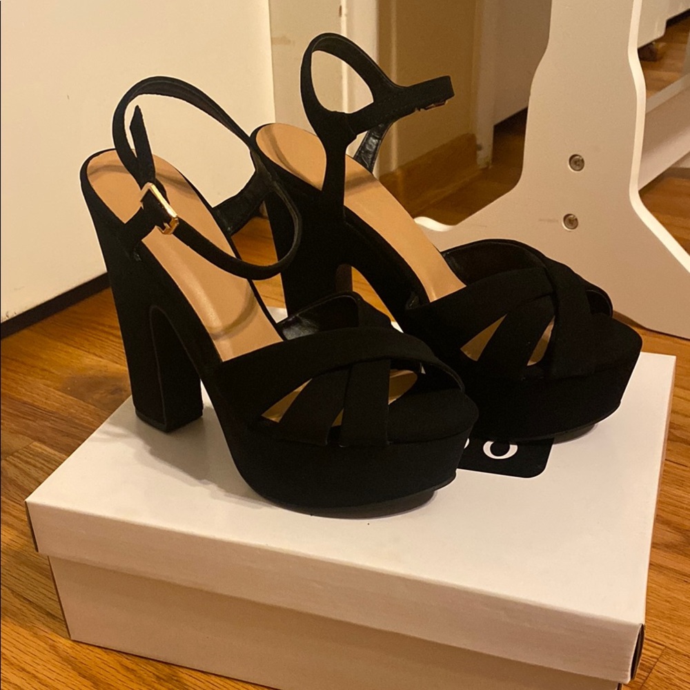 Black Platform Heels with Chunky Block Heel and Ankle Strap